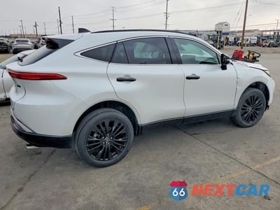 Trzecie zdjęcie samochodu z tyłu: 2024 TOYOTA VENZA NIGHTSHADE EDITION VIN:JTEAAAAHXRJ185172 - miniatura