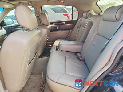 Zdjęcie 10 z 12 samochodu: 2006 LINCOLN TOWN CAR DESIGNER VIN:1LNHM83V36Y647334 - miniatura