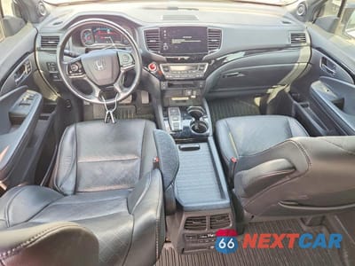 Zdjęcie 8 z 13 samochodu: 2020 HONDA PASSPORT ELITE VIN:5FNYF8H04LB011190 - miniatura