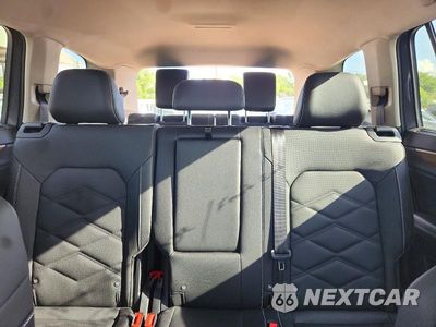 Zdjęcie 10 z 14 samochodu: 2025 VOLKSWAGEN ATLAS SE VIN:1V2HR2CA4SC576571 - miniatura