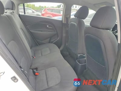 Zdjęcie 10 z 12 samochodu: 2013 KIA RIO LX VIN:KNADM4A36D6243303 - miniatura