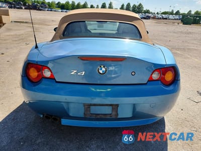 Zdjęcie 6 z 12 samochodu: 2003 BMW Z4 3.0 VIN:4USBT53443LU04248 - miniatura