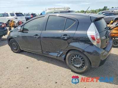 Drugie zdjęcie samochodu z przodu: 2012 TOYOTA PRIUS C ONE VIN:JTDKDTB35C1007577 - miniatura