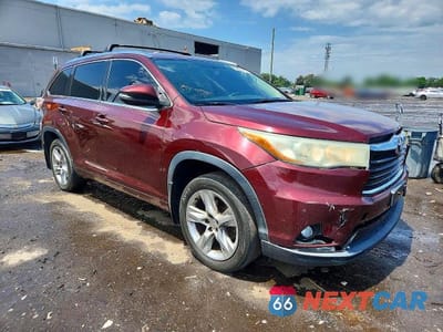 Czwarte zdjęcie samochodu z boku: 2015 TOYOTA HIGHLANDER LIMITED VIN:5TDDKRFH3FS134407 - miniatura