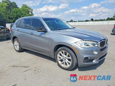 Czwarte zdjęcie samochodu z boku: 2015 BMW X5 XDRIVE35I VIN:5UXKR0C5XF0P11234 - miniatura