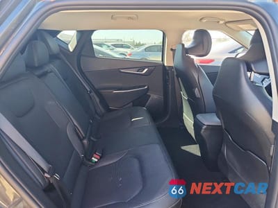 Zdjęcie 11 z 13 samochodu: 2023 KIA EV6 WIND VIN:KNDC34LA8P5609883 - miniatura