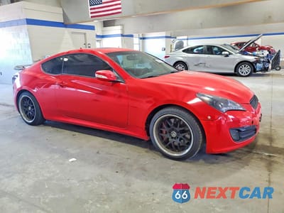 Czwarte zdjęcie samochodu z boku: 2012 HYUNDAI GENESIS VIN:KMHHU6KH0CU078199 - miniatura