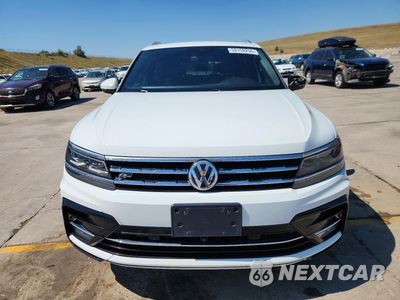 Piąte zdjęcie samochodu w środku: 2019 VOLKSWAGEN TIGUAN SEL PREMIUM/SEL PREMIUM R-LINE VIN:3VV4B7AX1KM188660 - miniatura