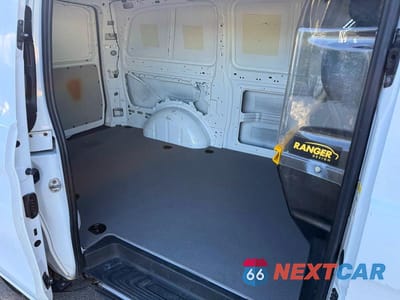 Zdjęcie 6 z 10 samochodu: 2016 MERCEDES-BENZ METRIS VIN:WD3PG2EA8G3107646 - miniatura
