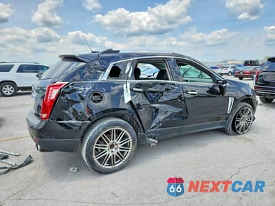 Trzecie zdjęcie samochodu z tyłu: 2015 CADILLAC SRX PERFORMANCE COLLECTION VIN:3GYFNCE34FS571888 - miniatura