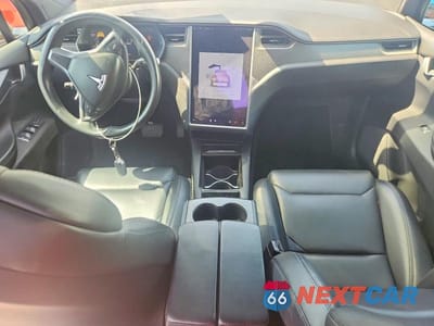 Zdjęcie 8 z 13 samochodu: 2018 TESLA MODEL X VIN:5YJXCDE26JF139382 - miniatura