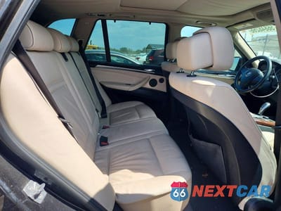 Zdjęcie 10 z 12 samochodu: 2011 BMW X5 XDRIVE50I VIN:5UXZV8C56BL420442 - miniatura