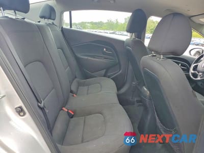 Zdjęcie 10 z 12 samochodu: 2013 KIA RIO EX VIN:KNADN4A32D6201529 - miniatura