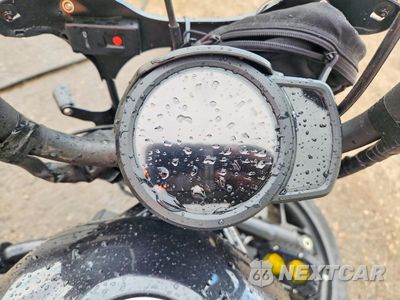 Zdjęcie 7 z 8 samochodu: 2022 HONDA CMX1100 A VIN:JH2SC8301NK100346 - miniatura