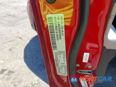 Zdjęcie 13 z 13 samochodu: 2025 JEEP COMPASS LIMITED VIN:3C4NJDCN2ST523303 - miniatura