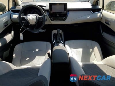Zdjęcie 8 z 12 samochodu: 2022 TOYOTA COROLLA LE VIN:JTDEAMDE8N3013391 - miniatura