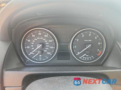 Zdjęcie 9 z 14 samochodu: 2015 BMW X1 XDRIVE28I VIN:WBAVL1C58FVY31085 - miniatura