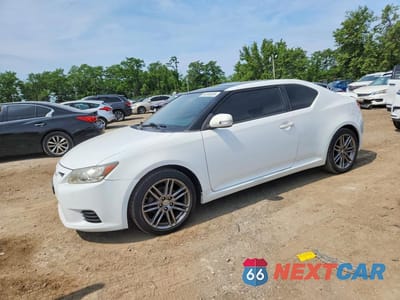2011 SCION TC BASE JTKJF5C74B3018374 - główne zdjęcie licytacji z USA - miniatura