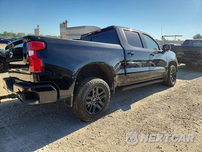 Trzecie zdjęcie samochodu z tyłu: 2026 CHEVROLET SILVERADO K1500 HIGH COUNTRY VIN:1GCUKJE83TZ367376 - miniatura