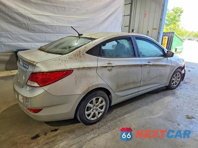 Trzecie zdjęcie samochodu z tyłu: 2014 HYUNDAI ACCENT GLS VIN:KMHCT4AE1EU637657 - miniatura