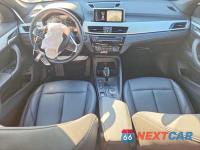Zdjęcie 8 z 13 samochodu: 2021 BMW X1 XDRIVE28I VIN:WBXJG9C07M3M76687 - miniatura