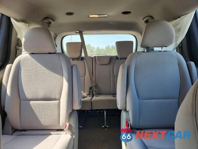 Zdjęcie 10 z 14 samochodu: 2016 KIA SEDONA L VIN:KNDMA5C13G6149722 - miniatura