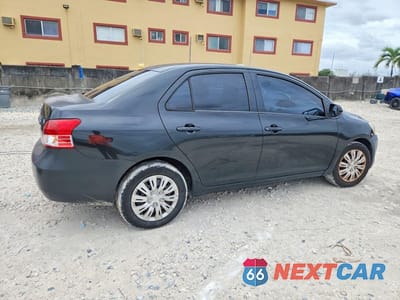 Trzecie zdjęcie samochodu z tyłu: 2012 TOYOTA YARIS FLEET VIN:JTDBT4K34CL019152 - miniatura