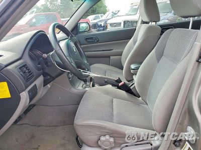 Zdjęcie 7 z 13 samochodu: 2006 SUBARU FORESTER 2.5X VIN:JF1SG63666H758402 - miniatura