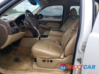 Zdjęcie 7 z 12 samochodu: 2008 GMC SIERRA C1500 VIN:2GTEC13J881104985 - miniatura