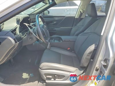 Zdjęcie 7 z 12 samochodu: 2024 LEXUS ES 300H BASE VIN:58ADA1C11RU049940 - miniatura