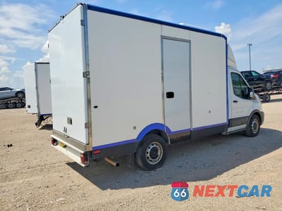 Trzecie zdjęcie samochodu z tyłu: 2022 FORD TRANSIT DELIVERY TRUCK VIN:1FDBW5Z88NKA39696 - miniatura