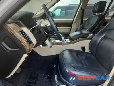 Zdjęcie 7 z 13 samochodu: 2019 LAND ROVER RANGE ROVER HSE VIN:SALGS2SV7KA527374 - miniatura