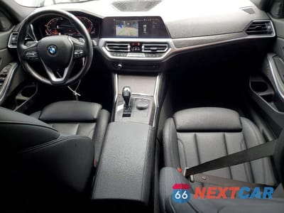 Zdjęcie 8 z 12 samochodu: 2019 BMW 330XI VIN:3MW5R7J55K8A05084 - miniatura