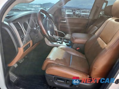 Zdjęcie 7 z 13 samochodu: 2016 TOYOTA SEQUOIA PLATINUM VIN:5TDDY5G15GS127856 - miniatura