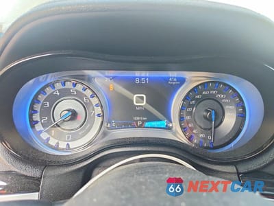 Zdjęcie 9 z 12 samochodu: 2018 CHRYSLER 300 S VIN:2C3CCABG9JH198731 - miniatura