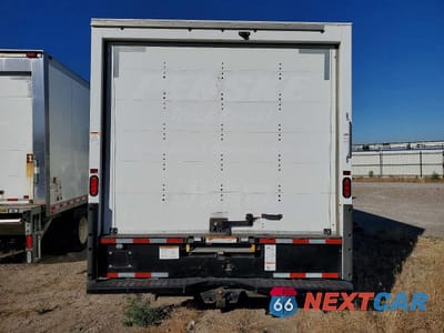 Zdjęcie 11 z 14 samochodu: 2022 GMC SAVANA BOX TRUCK VIN:7GZ37TC70NN009538 - miniatura