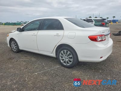 Drugie zdjęcie samochodu z przodu: 2013 TOYOTA COROLLA LE VIN:2T1BU4EE6DC977261 - miniatura