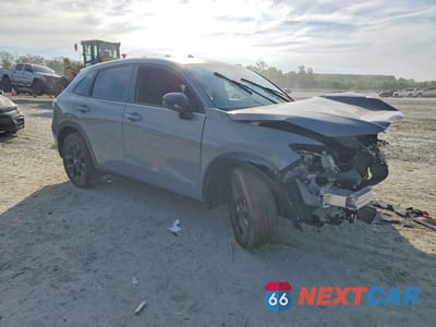 Czwarte zdjęcie samochodu z boku: 2025 HONDA HR-V SPORT VIN:3CZRZ1H5XSM758022 - miniatura