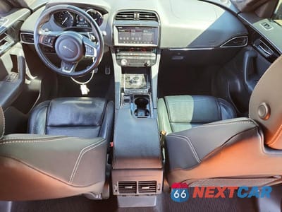 Zdjęcie 8 z 13 samochodu: 2019 JAGUAR F-PACE R - SPORT VIN:SADCL2GX1KA398839 - miniatura