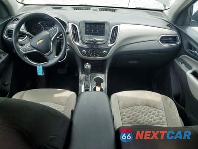 Zdjęcie 8 z 13 samochodu: 2020 CHEVROLET EQUINOX LT VIN:3GNAXKEV9LS518080 - miniatura