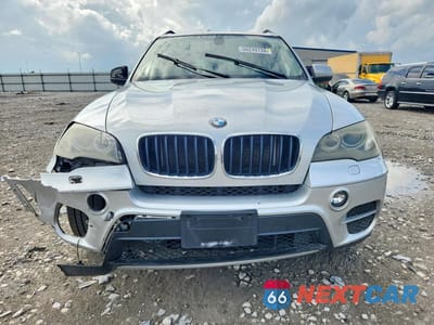 Piąte zdjęcie samochodu w środku: 2011 BMW X5 XDRIVE35I VIN:5UXZV4C57BL411810 - miniatura
