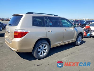 Trzecie zdjęcie samochodu z tyłu: 2008 TOYOTA HIGHLANDER BASE VIN:JTEES41A882102964 - miniatura