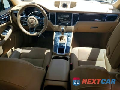Zdjęcie 8 z 13 samochodu: 2015 PORSCHE MACAN S VIN:WP1AB2A51FLB73830 - miniatura