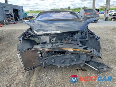 Piąte zdjęcie samochodu w środku: 2018 TESLA MODEL S VIN:5YJSA1E23JF248719 - miniatura