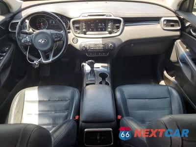 Zdjęcie 8 z 13 samochodu: 2017 KIA SORENTO LX VIN:5XYPG4A36HG269068 - miniatura