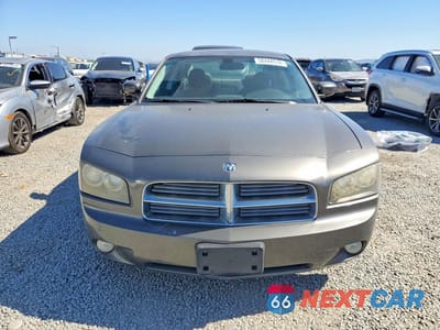Piąte zdjęcie samochodu w środku: 2010 DODGE CHARGER SXT VIN:2B3CA3CV2AH242855 - miniatura