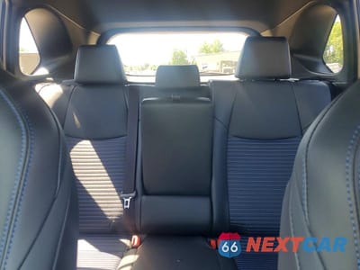 Zdjęcie 10 z 13 samochodu: 2025 TOYOTA RAV4 XSE VIN:JTME6RFV8SJ095397 - miniatura