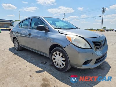 Czwarte zdjęcie samochodu z boku: 2012 NISSAN VERSA S/SV/SL VIN:3N1CN7APXCL868276 - miniatura