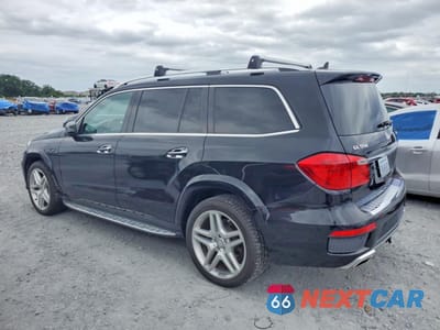 Drugie zdjęcie samochodu z przodu: 2015 MERCEDES-BENZ GL 550 4MATIC VIN:4JGDF7DE5FA456010 - miniatura