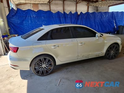 Trzecie zdjęcie samochodu z tyłu: 2017 AUDI A3 PREMIUM VIN:WAUB8GFF9H1012639 - miniatura